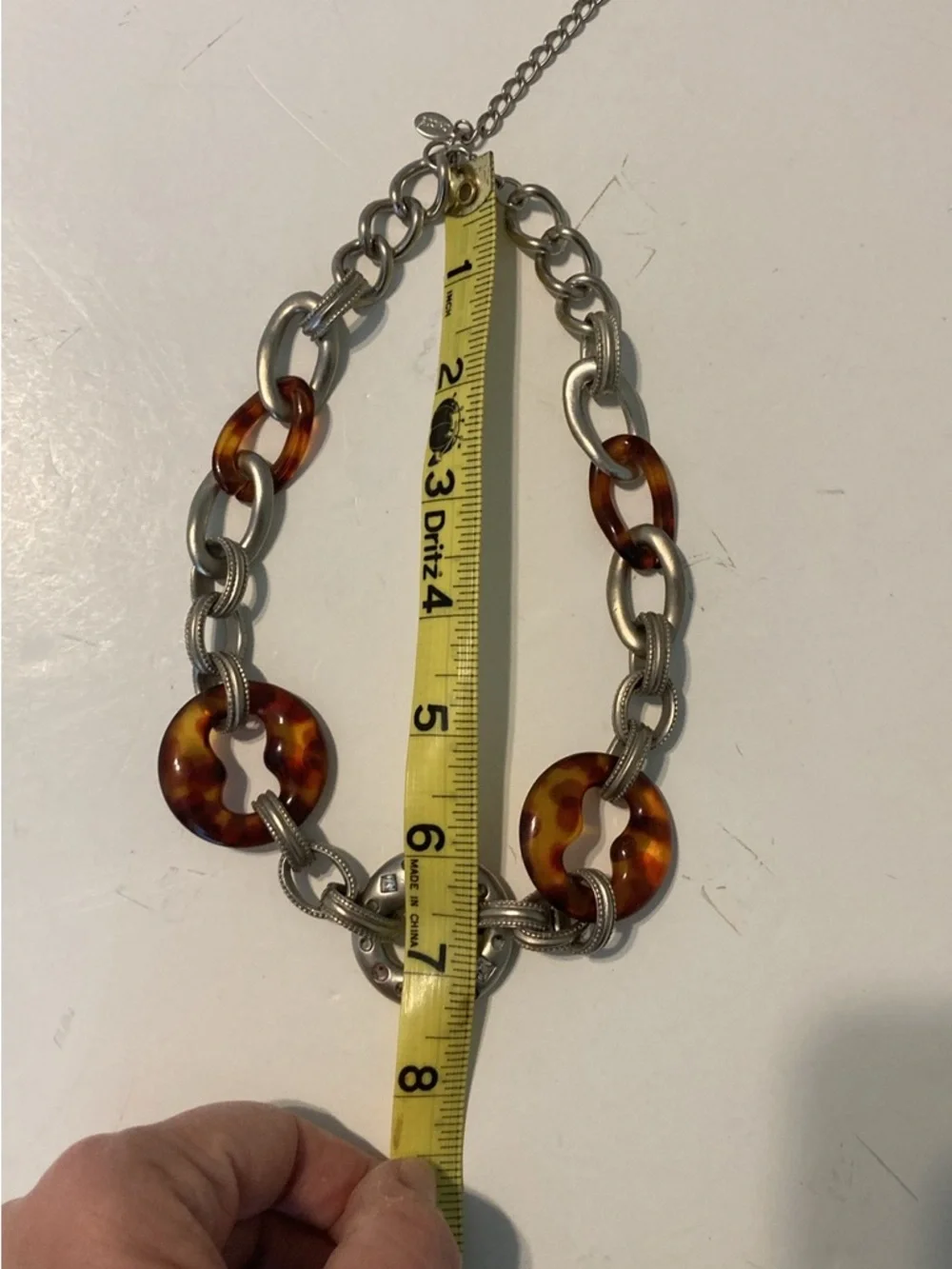 Chico's chunky tortoiseshell necklace with silvertone links